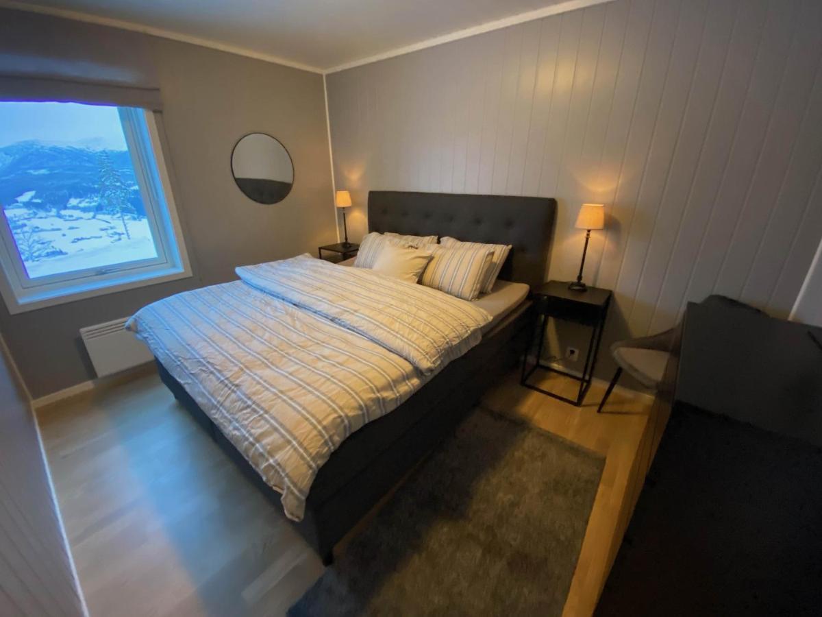 New Modern Apartment With Great View - Ski In & Out Skulestadmo Exterior photo